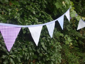 how to make bunting