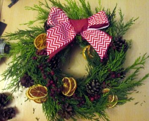 how to make a christmas wreath