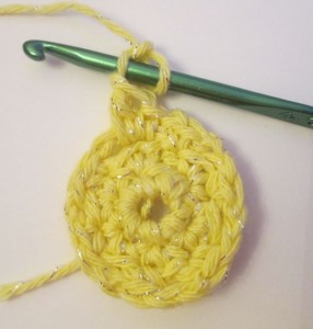 crocheted flower tutorial pointed petals