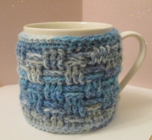 quilted mug cosy crocheted mug cosy quick and easy gift ideas