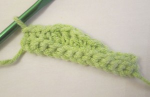 crocheted leaf tutorial