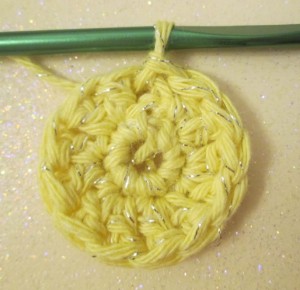 crocheted daffodil