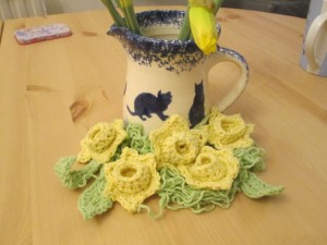 crocheted daffodil