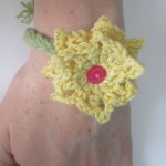 10 ways to use crocheted flowers