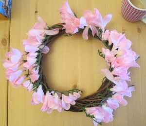 spring wreath tutorial