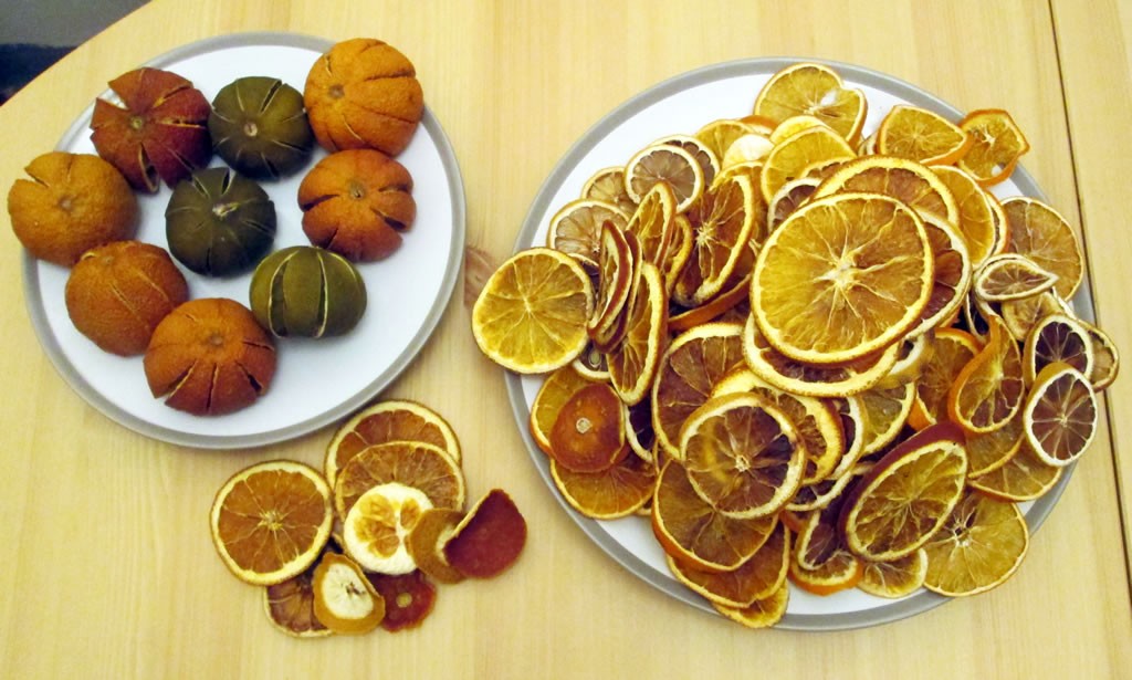 dried fruit wreath, citrus wreath, natural christmas