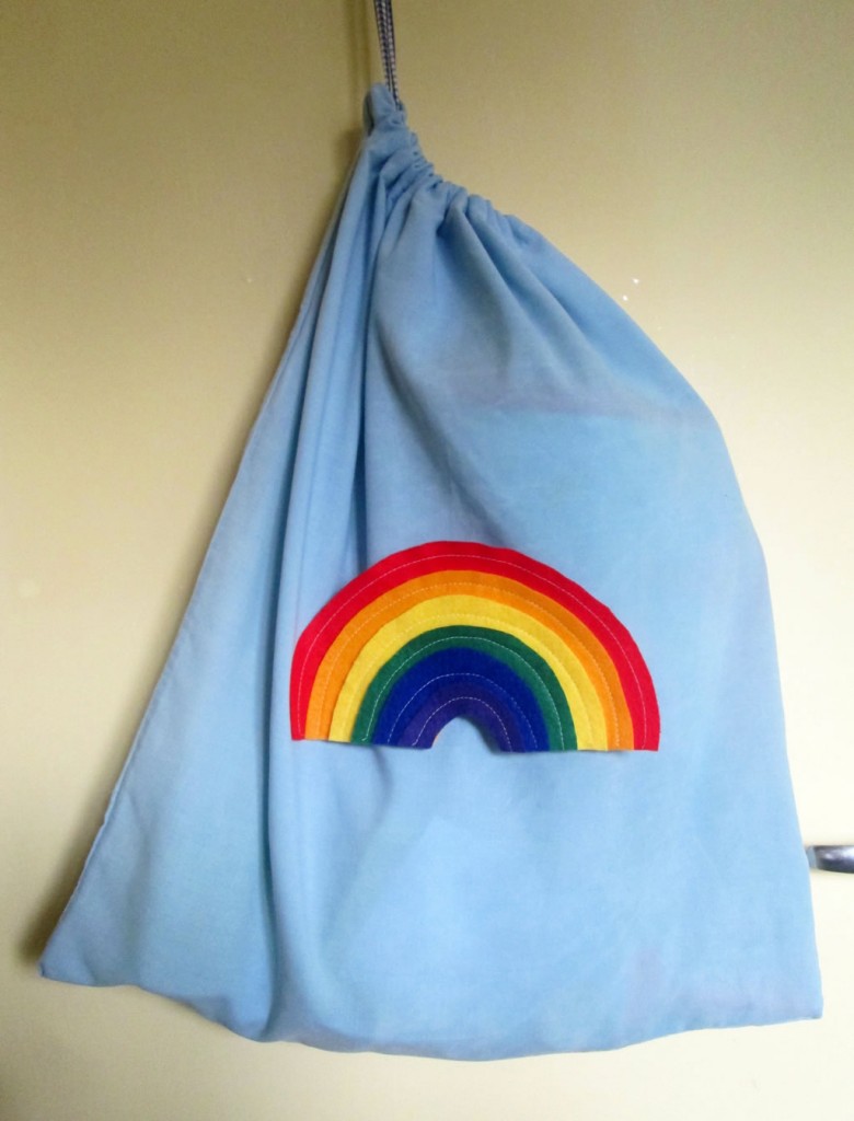 how to make a drawstring bag from a pillowcase