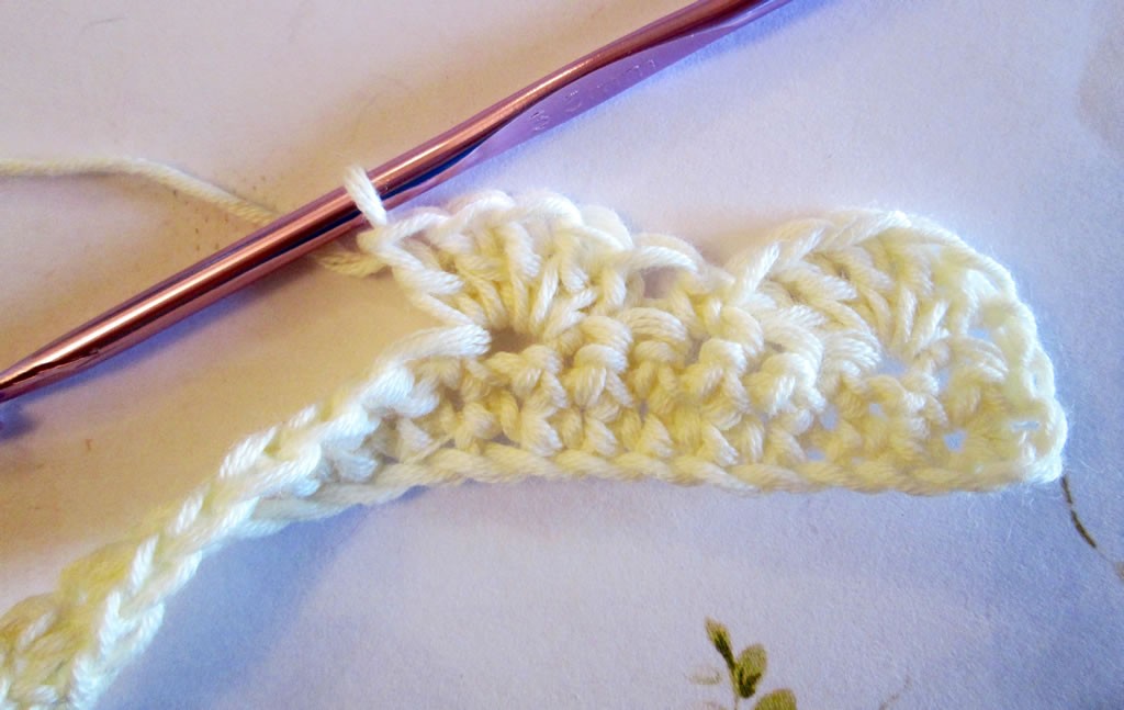 how to crochet shell edging scallop scalloped