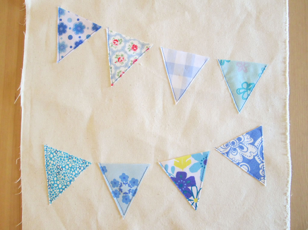 how to make a bunting cushion