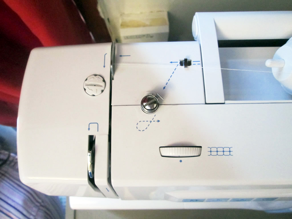 how to fix a jammed sewing machine