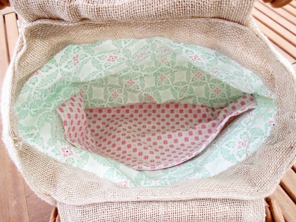 how to make a burlap bag tutorial