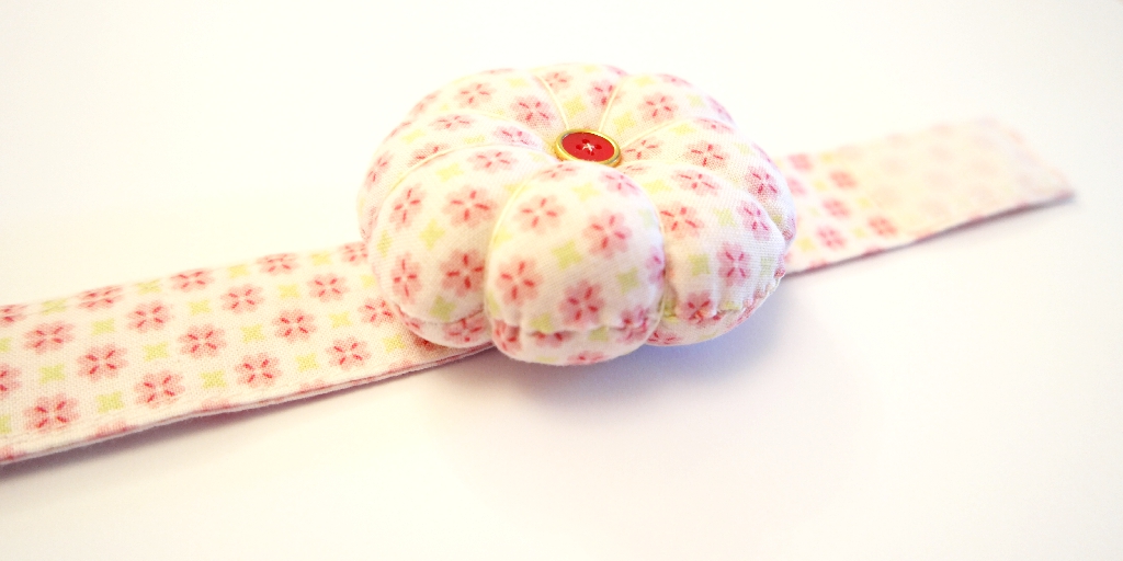 how to make a wrist pincushion tutorial pumpkin pincushion tutorial