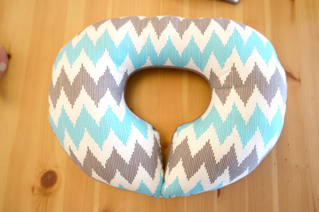 easy childs travel pillow neck how to tutorial