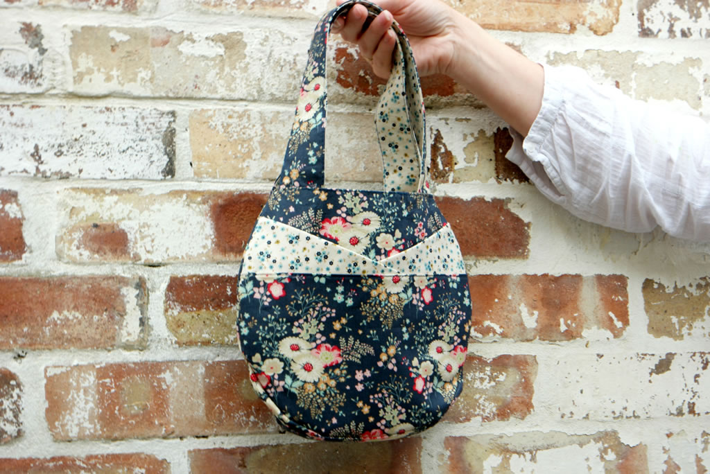 small round bag tutorial Tilda stitch craft create