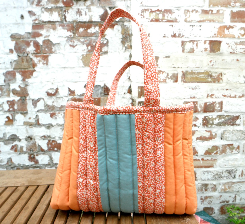 Quilted purses cheap and totes