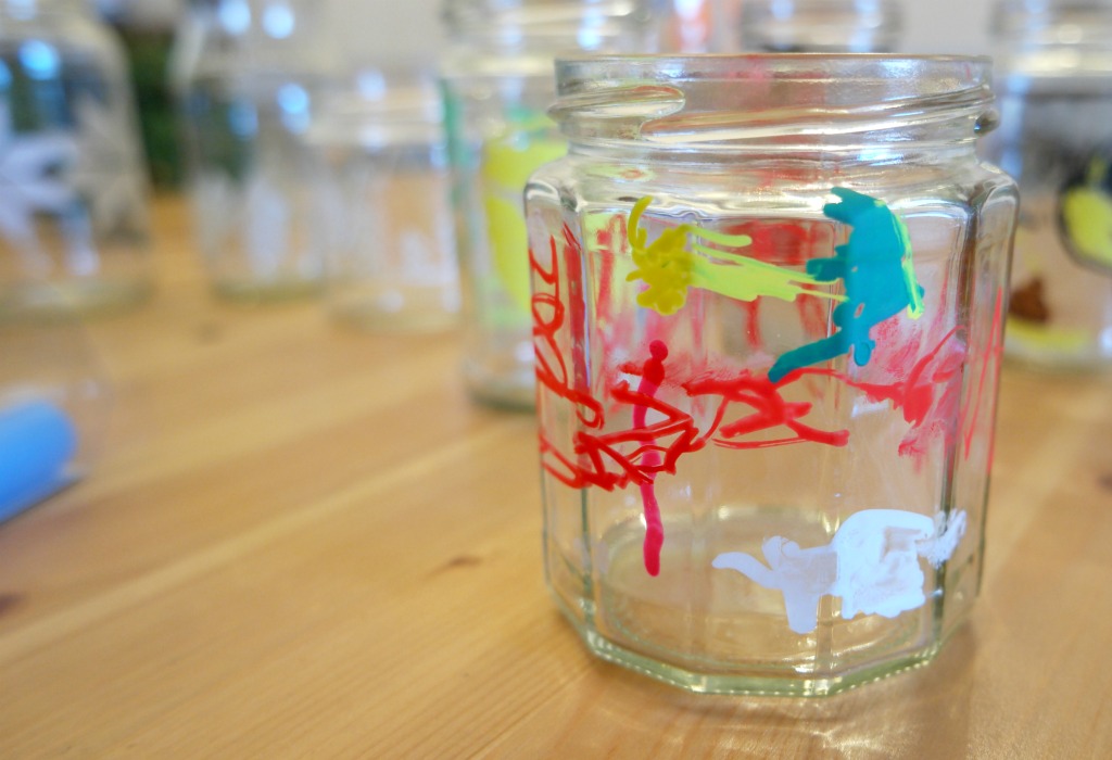 DIY decorated glass jars chalkola chalk pens chalk markers