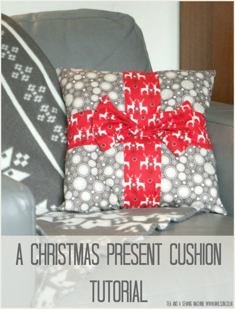 how to sew christmas cushion present tutorial diy
