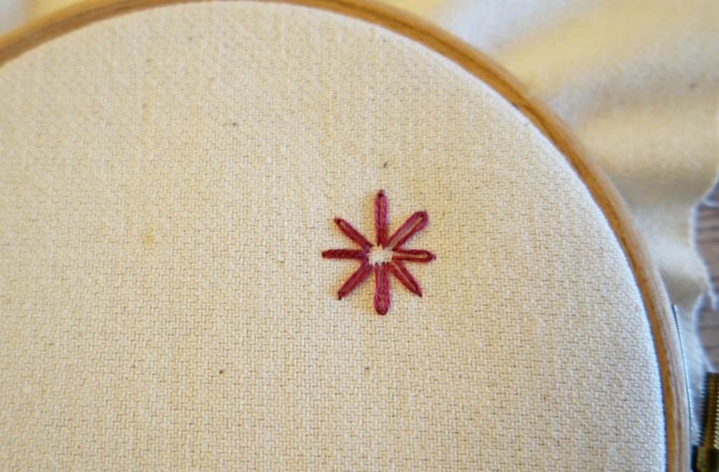 how to sew lazy daisy stitch