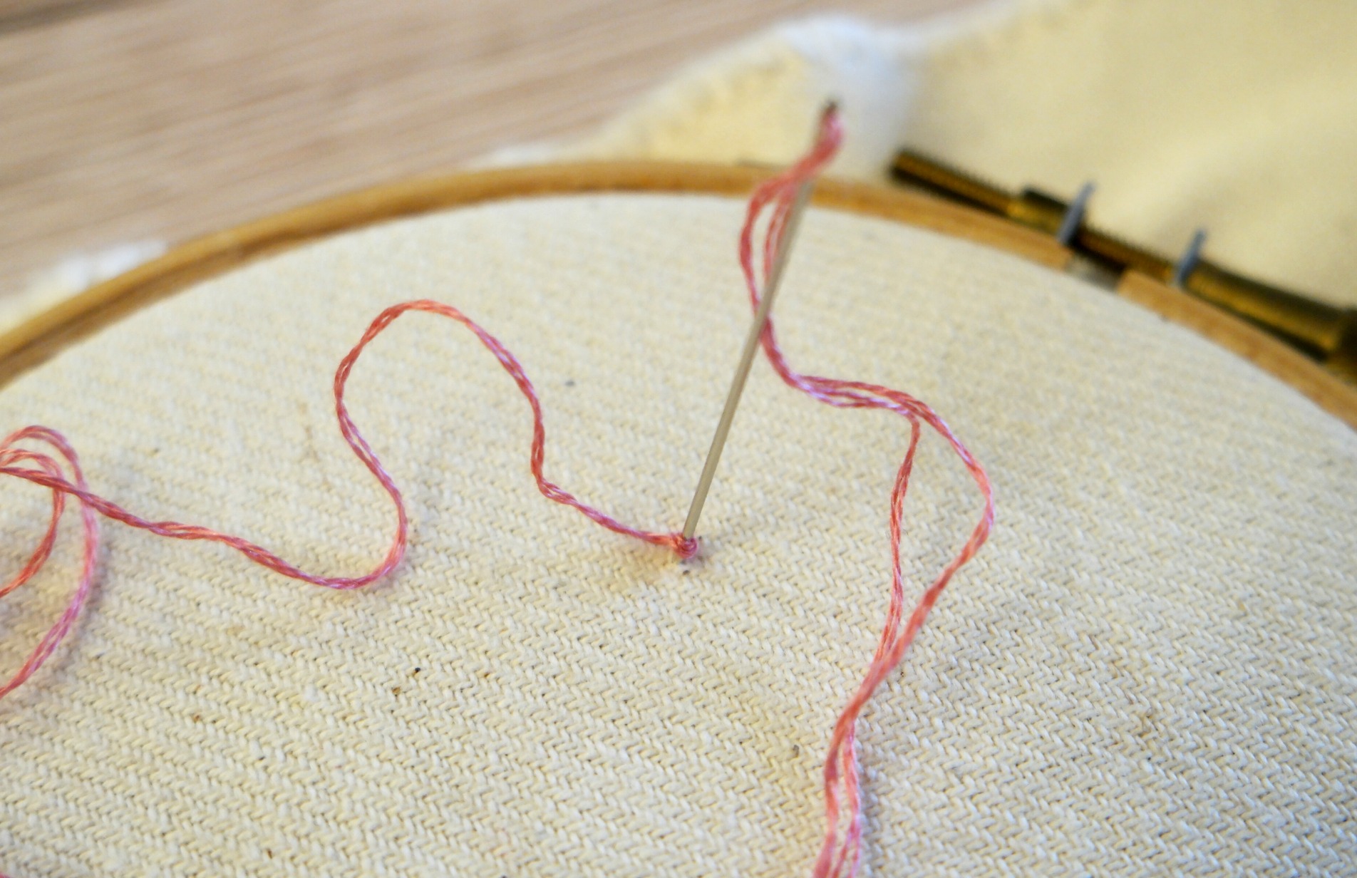 how to sew french knots