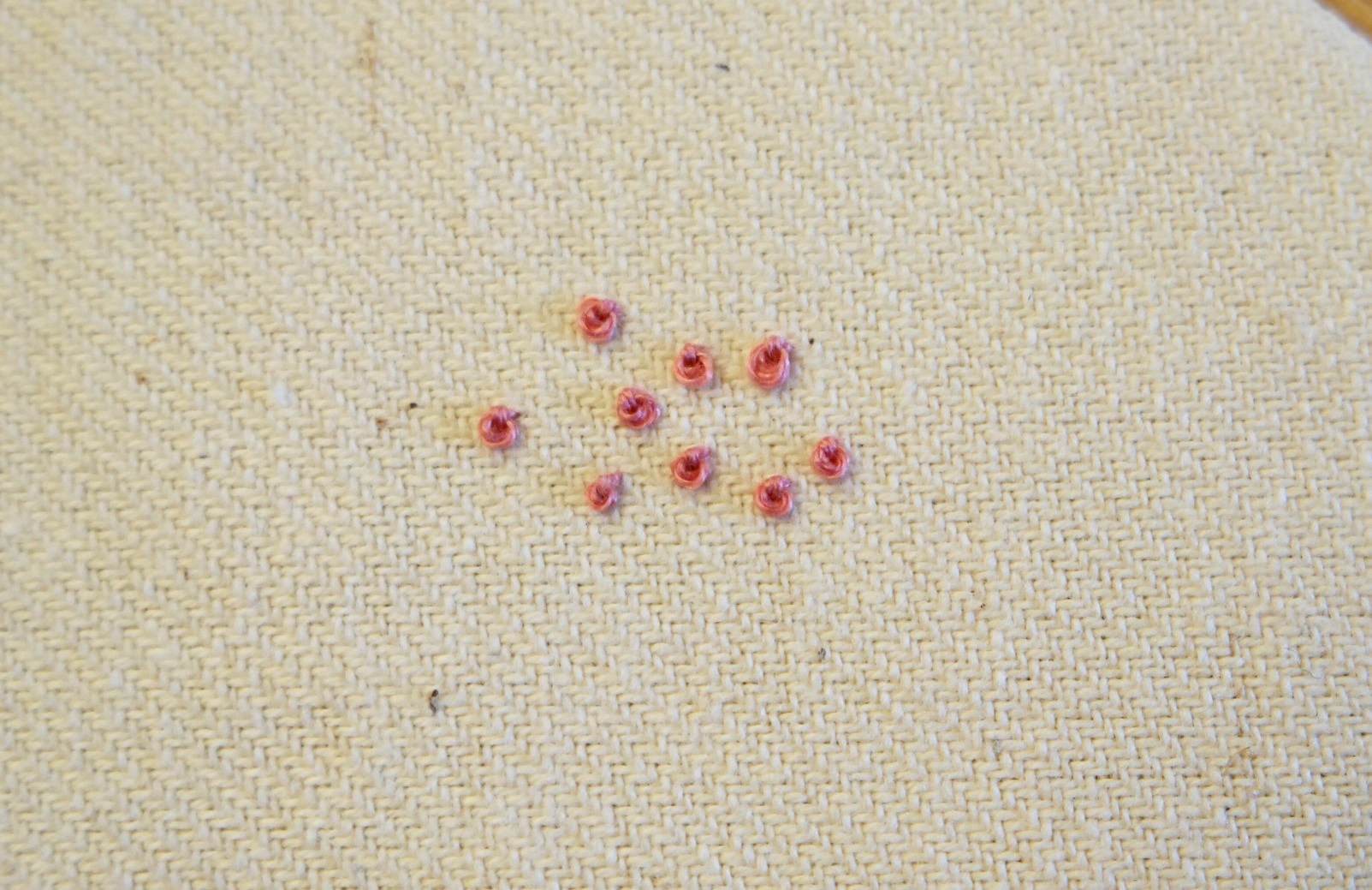 how to sew french knots