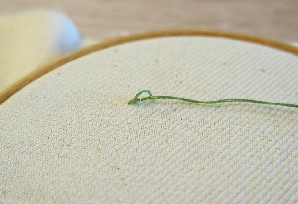 how to sew stem stitch hand embroidery 
