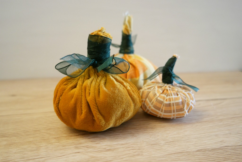 easy to sew fabric pumpkins