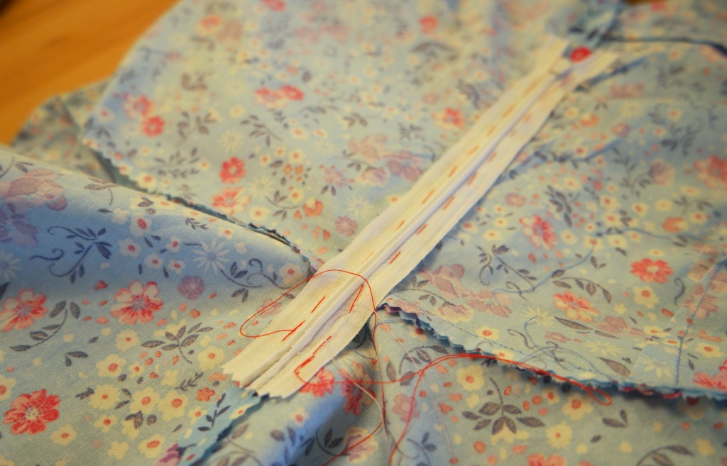 cherry blossom dress sewalong sewing the zip