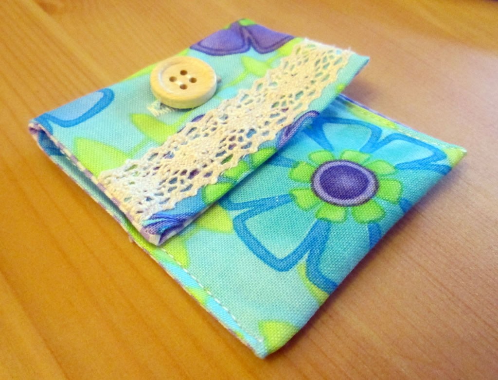 Easy Button Purse - Tea and a Sewing Machine
