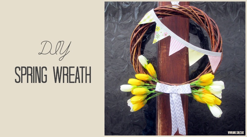how to make a spring wreath with bunting