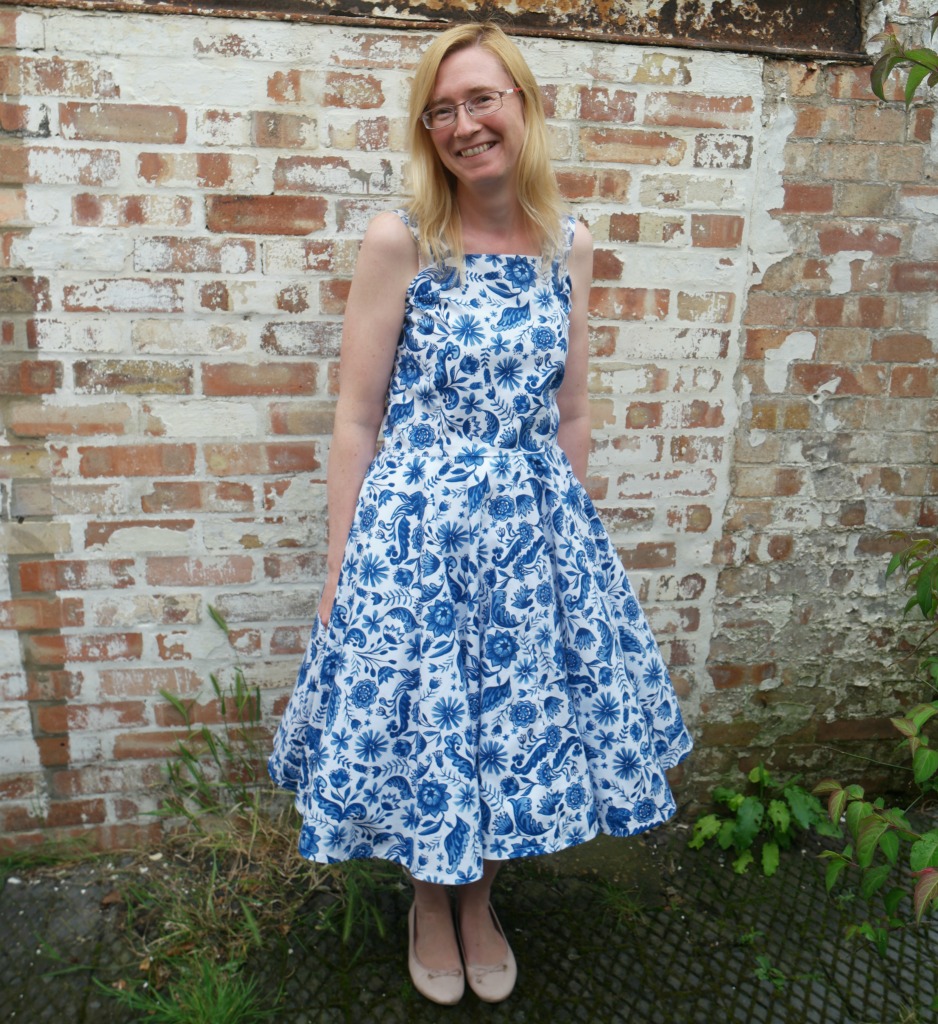 Vintage Style Sundress Without a Pattern