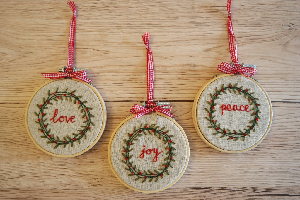 christmas embroidery hoop