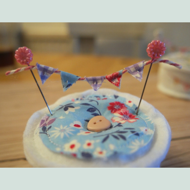 year of bunting pincushion tutorial with mini bunting