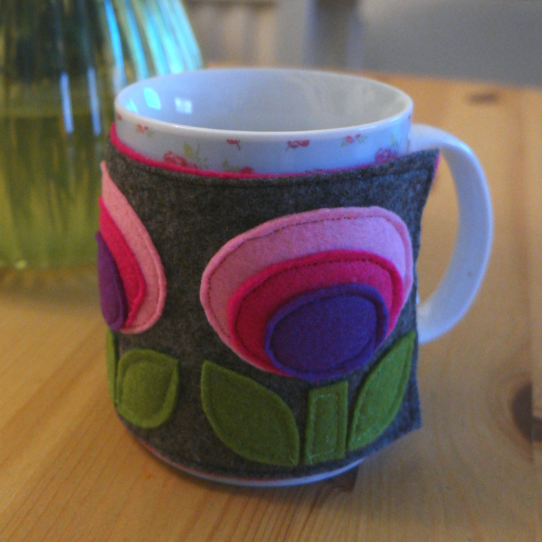 felt mug cosy tutorial