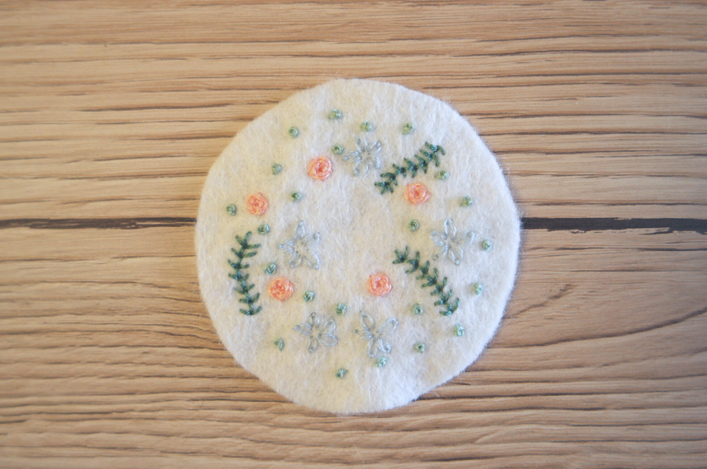 embroidered felt pincushion tutorial