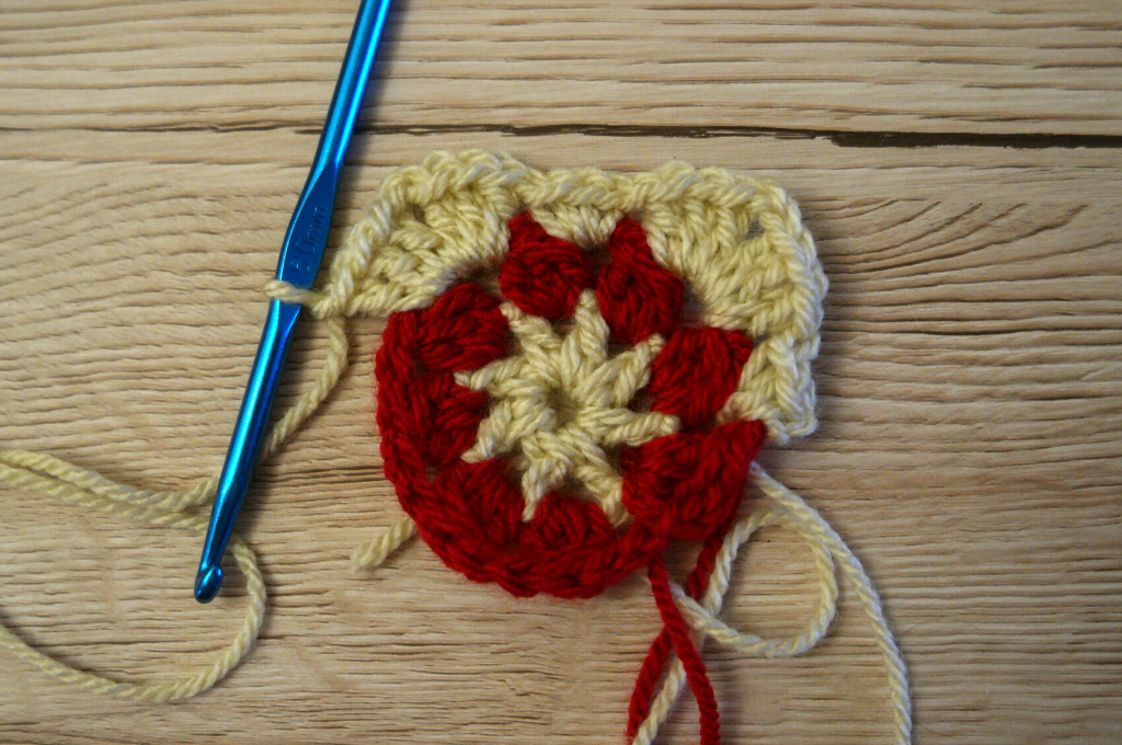 autumn granny square pattern