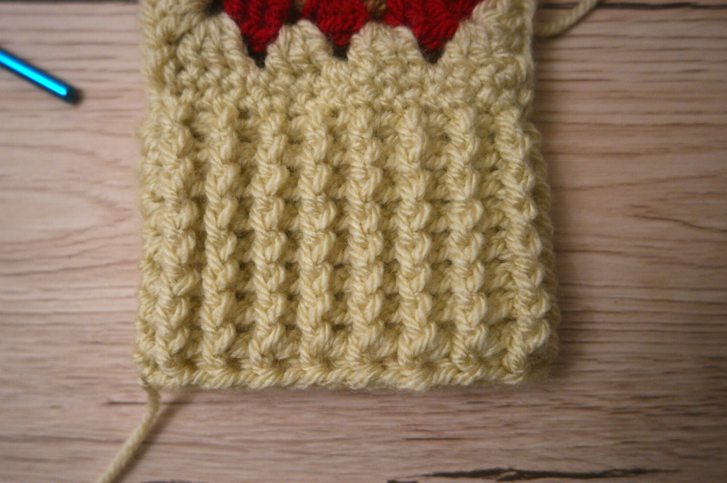 granny square fingerless mittens pattern