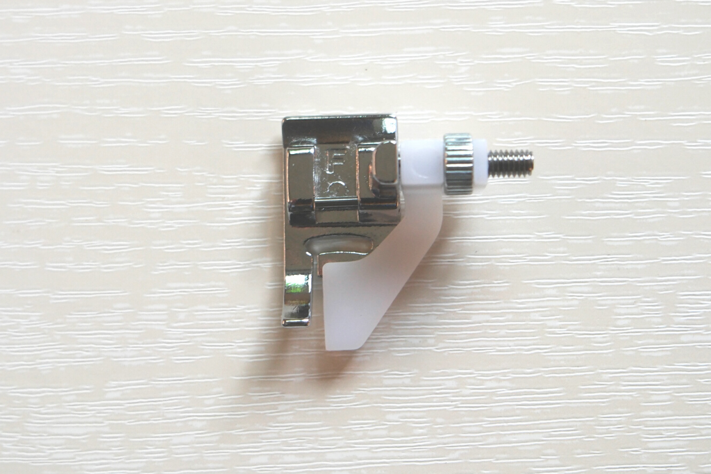 guide to sewing machine feet