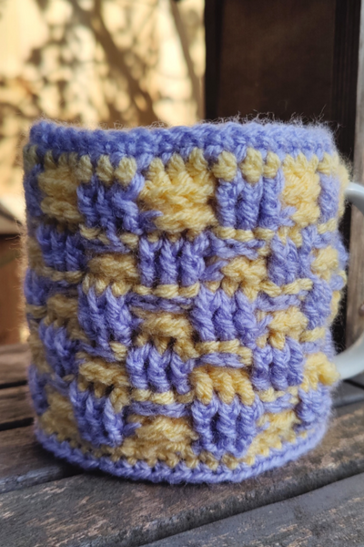 Crocus Coloured Mug Cosy Tutorial